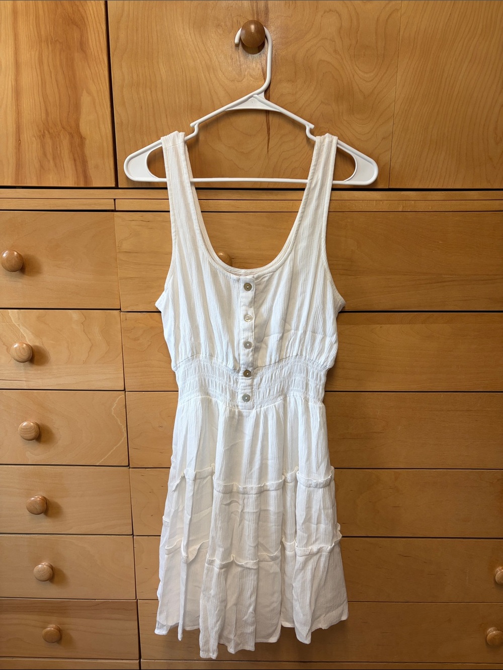 Women’s White Sleeveless Button Sundress